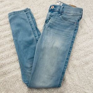 NWOT - Abercrombie kids Girls Jean High Rise Legging Slim 11/12